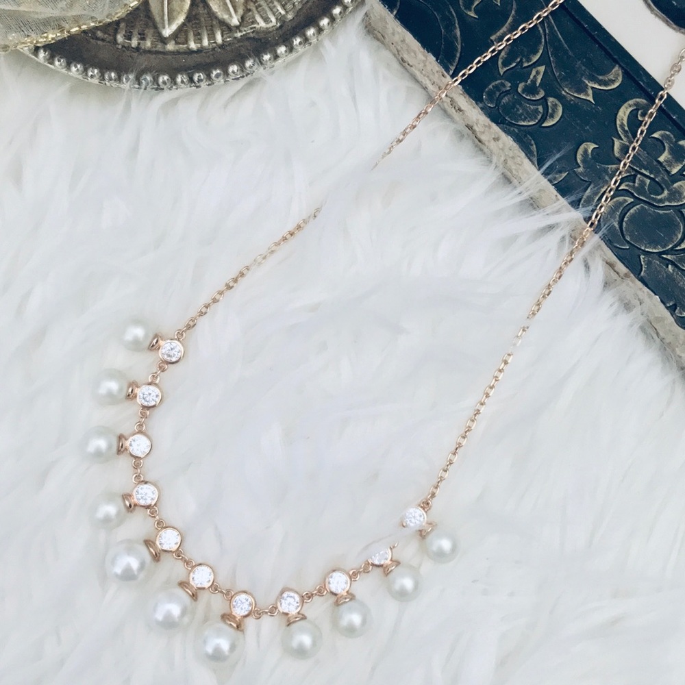 KATE SPADE • Crystal Pearl Necklace - Picture 4 of 5